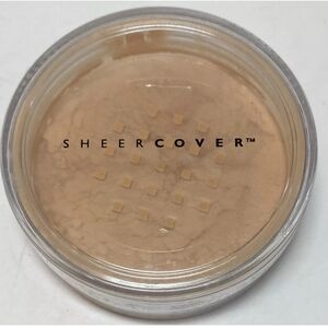 Sheer Cover Mineral Foundation Finishing Powder in Medium. 4g. RARE Find.